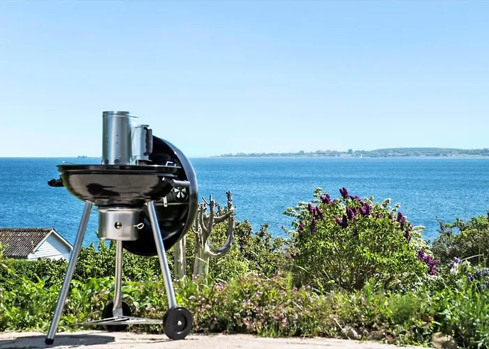 Fy290-faaborg-egholmvej-14 בית נופש פאבורג