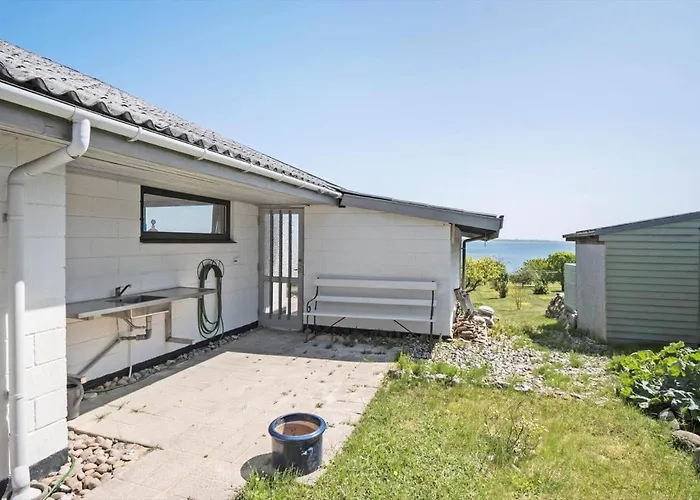 Fy290-faaborg-egholmvej-14 בית נופש פאבורג